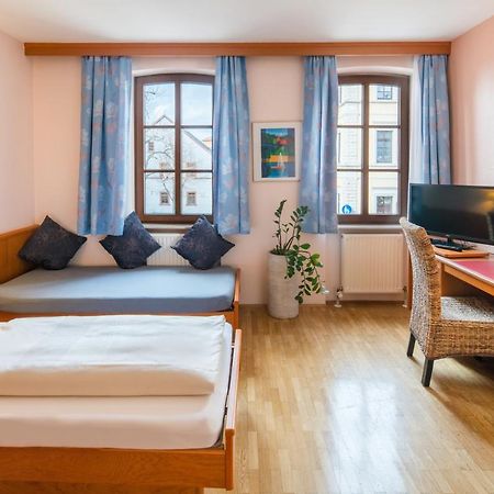 Hotel-Restaurant Zur Kanne Schifferstadt Dış mekan fotoğraf